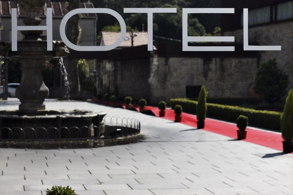 Pazo De Lestrove By De Compostela 4* Padrón